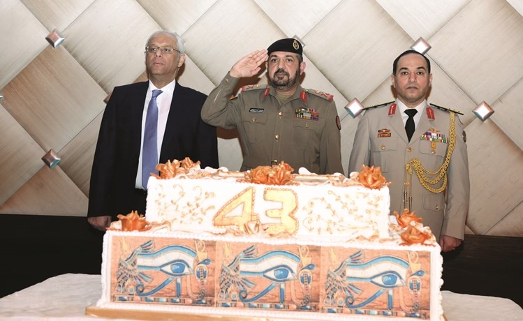 اللواء الركن محمد الخضر مع السفيرالمصري ياسر عاطف والعميد اركان حرب هشام المسيك ﻿