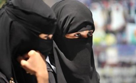 بالفيديو.. والد سعودية هربت إلى كوريا : ابنتي مولعة بالمسلسلات الكورية وتعلمت لغتهم وتعشق نمط حياتهم !