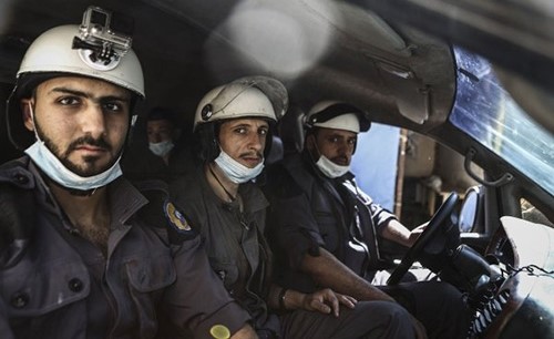 مجلة "التايم" الأمريكية تستشهد بآية قرآنية على غلافها.. فما هي؟