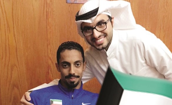 بهبهانيمع البطل احمد نقا الفائز بالميدالية الذهبية في دورة الالعاب البارالمبية للمعاقين في ريو 2016﻿
