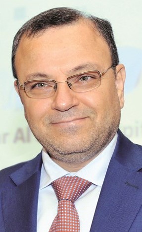 احمد نصرالله﻿