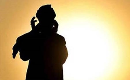 العراق: داعش يُقلص عدد الصلوات إلى 3 ويمنع الآذان في وقته