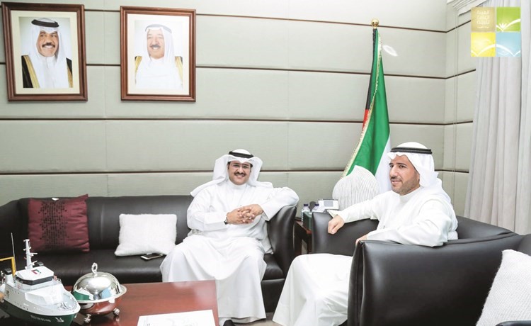 الشيخ عبدالله الاحمد وخالد الهاجري﻿