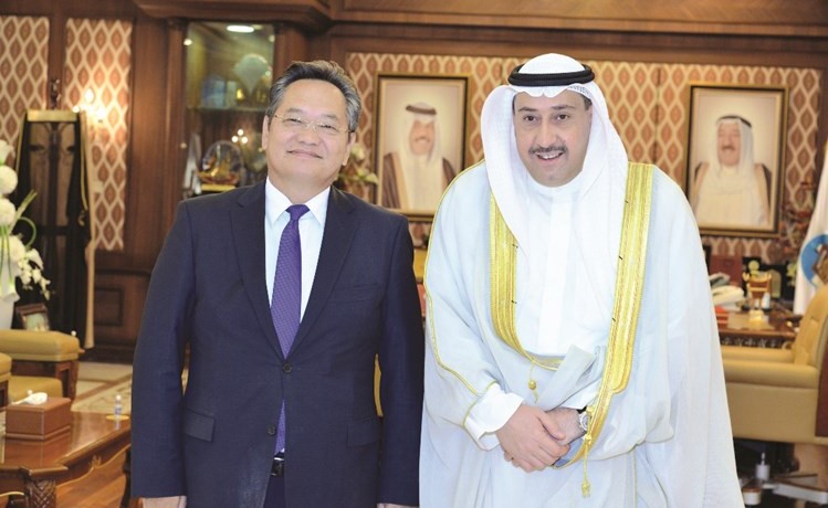 الحمود استقبل السفير المنغولي بمناسبة انتهاء مهام عمله