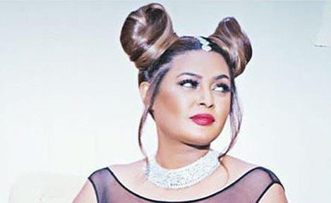 بالصور.. سخرية واسعة من اطلالة الفنانة وعد الجريئة والغريبة.. وما علاقة السناجب؟