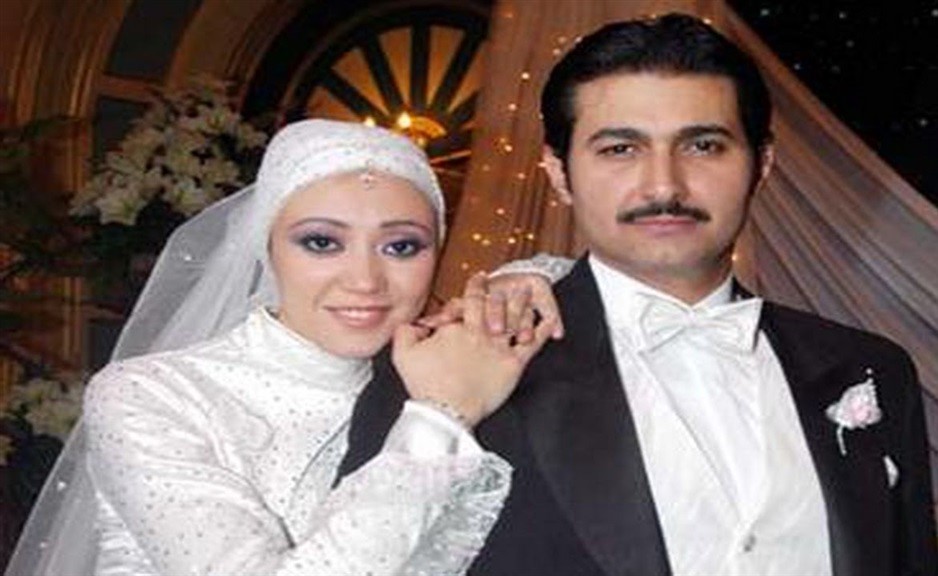 بالصور.. 8 فنانين فضلوا الزواج من سيدات محجبات