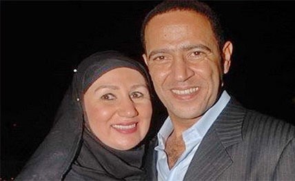 بالصور.. 8 فنانين فضلوا الزواج من سيدات محجبات