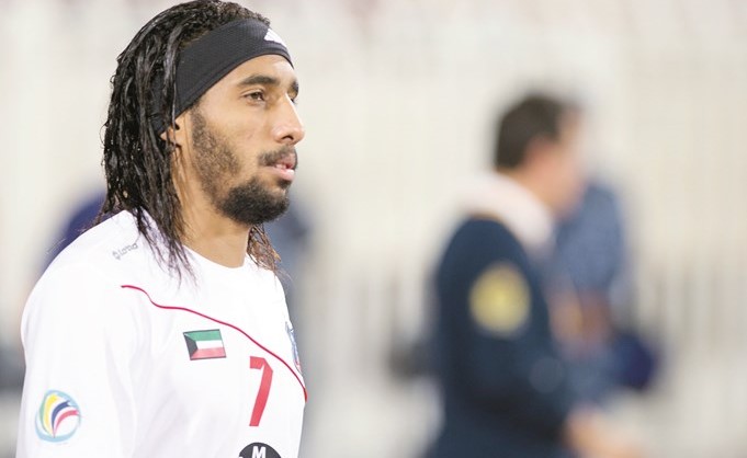 علاج مكثف للعنزي.. و«الأبيض» يواصل التدريب