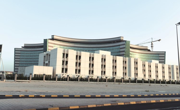 «الأشغال»: ننتظر استعداد «الصحة» لتسلم مستشفى جابر