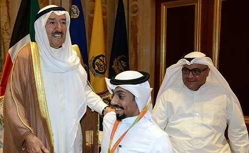 الأمير يمنح المطيري «وسام الكويت ذو الرصيعة من الدرجة الأولى»