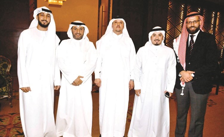 ماجد القاسم وعبدالمحسن الزيد وعباس علي وعبدالمحسن الطخيم وخليفة الحمادي  ﻿