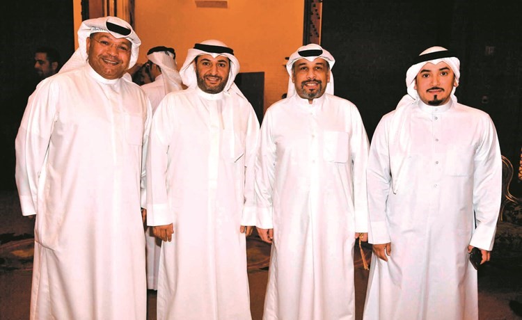 عبدالمحسن الزيد وعبدالوهاب البابطين وعبدالمحسن الطخيم ومشاري الرزيحان﻿