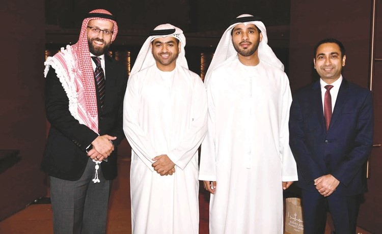 روهيت جوبتا وخلفان السالمي وماجد الهاملي وماجد القاسم﻿