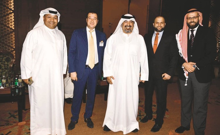 ماجد القاسم وزياد زيدان وحامد النقيب وفيديريكو فيرساري ومشاري الرزيحان﻿