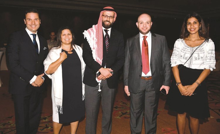 فرح العجيل ومحمد خالد وماجد القاسم ومنى بن حليمة وحاتم شاطر﻿
