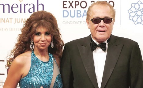 الاعلامية بوسي شلبي وزوجها النجم القدير محمود عبدالعزيز﻿
