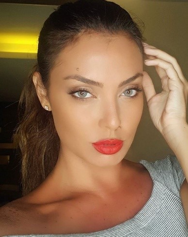 بالصور.. تعرّفوا الى "أنجلينا جولي العرب"