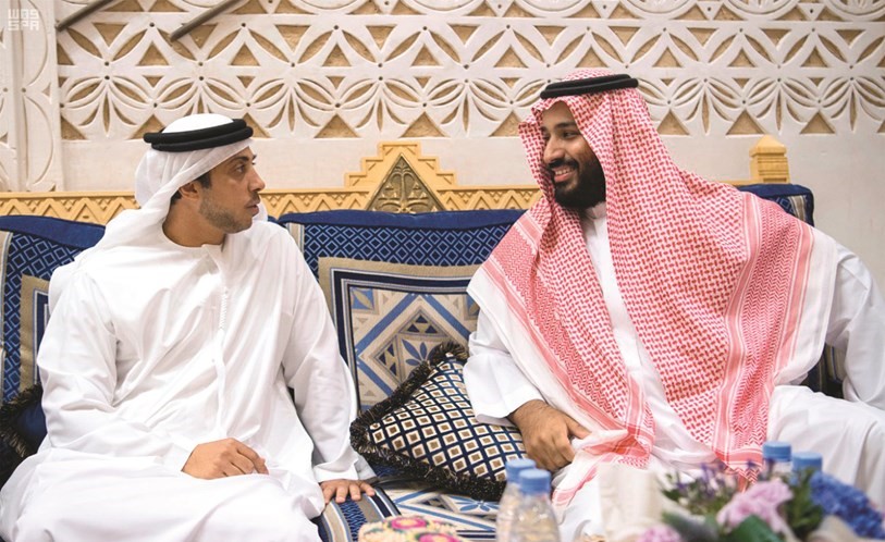 ولي ولي العهد والشيخ منصور بن زايد ال نهيان خلال استقبال خادم الحرمين الشريفين ولي عهد ابوظبي﻿