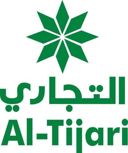 «التجاري» يستقبل الفائزة بجائزة الـ 200 ألف دينار