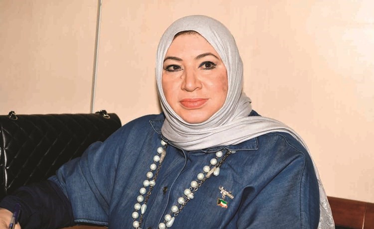سناء العصفور﻿