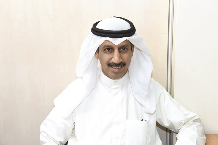 منصور خلف العلاج﻿