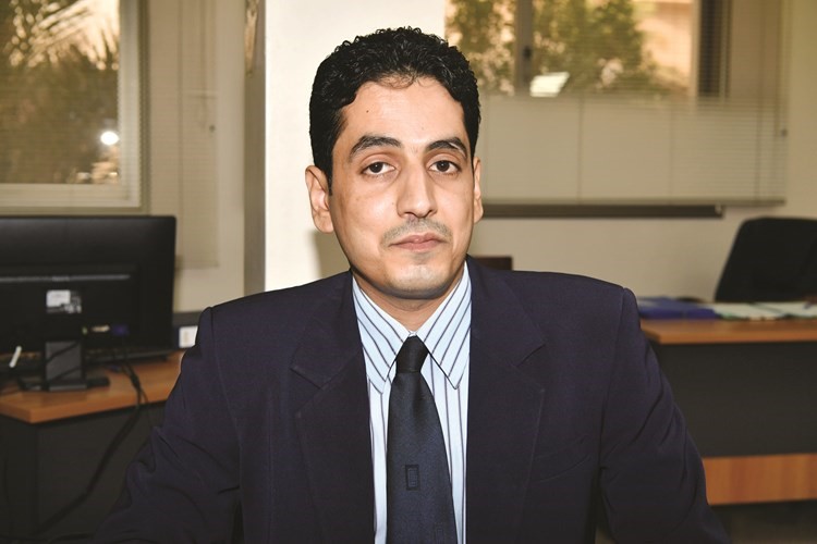 بدر علي العازمي﻿