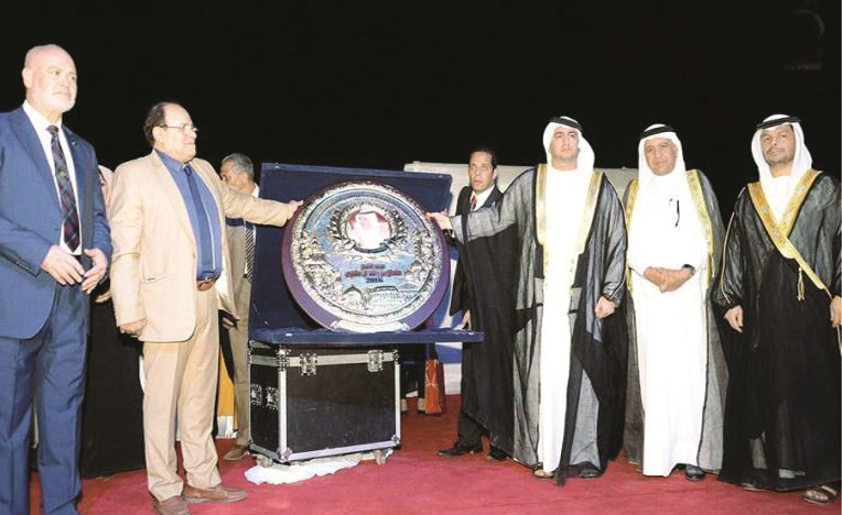 جانب من تكريم الجمعية العربية للحضارة والفنون الاسلامية لسمو الشيخ حمدان بن راشد ال مكتوم نائب حاكم دبي وزير المالية بمناسبة منحه جائزة شخصية ﻿﻿العام الحضارية في الاقصر	وام﻿