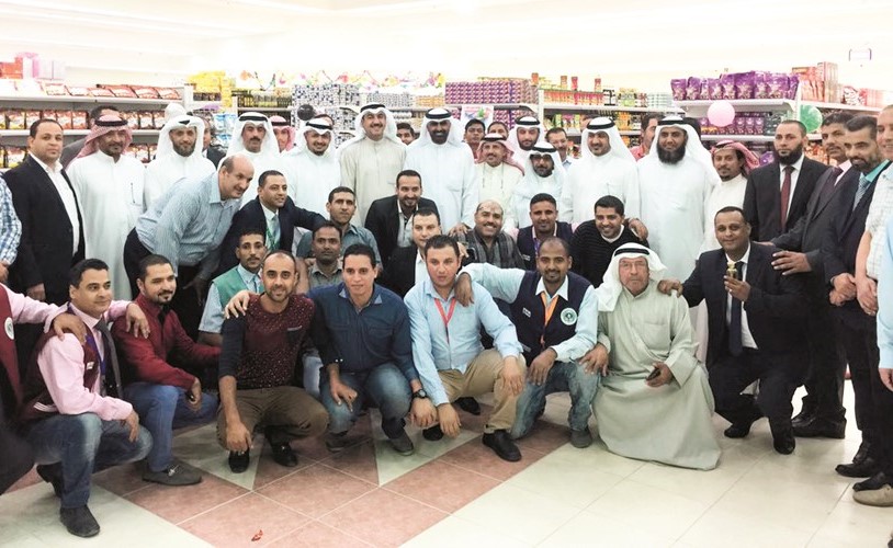 صورة جماعية للمشاركين في حفل الافتتاح ﻿
