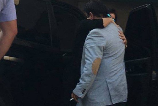 بالصور: ماذا فعلت مي حريري فور شيوع نبأ وفاة الموسيقار ملحم بركات؟.. وماذا قال عن رحيله كبار النجوم