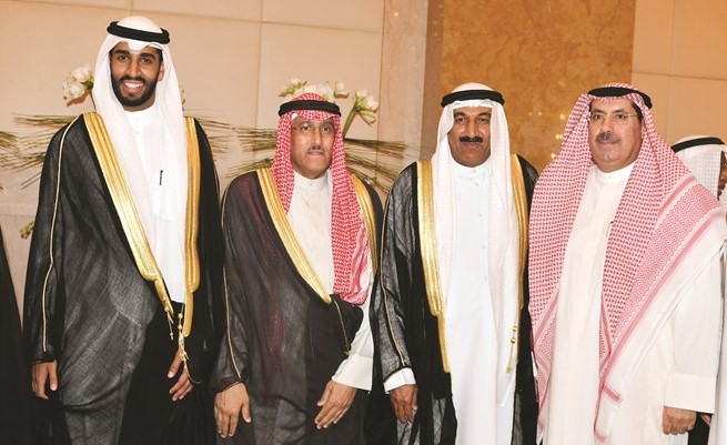 الشيخ جابر الدعيج مهنئا﻿