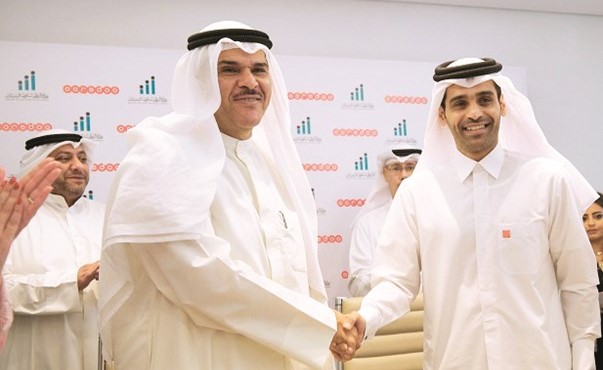 الشيخ سلمان الحمود والشيخ محمد بن عبدالله ال ثاني ﻿