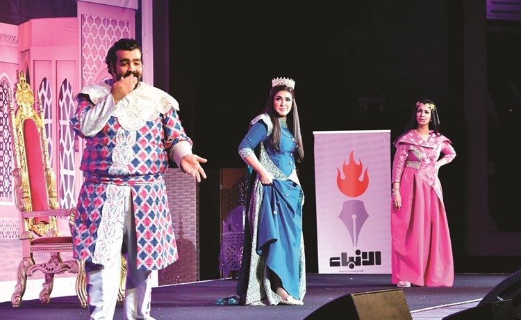 احد مشاهد المسرحية﻿