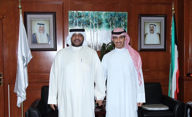 المنصور مع بطل قفز الكويت الشيخ يوسف الصباح ﻿