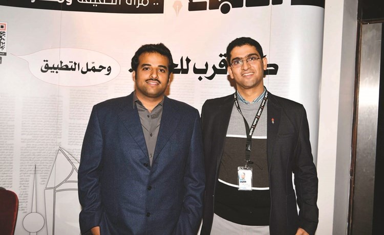 الزميل شافعي سلامة مع مقدم برنامج اصحاب السلطة عثمان العنجري﻿