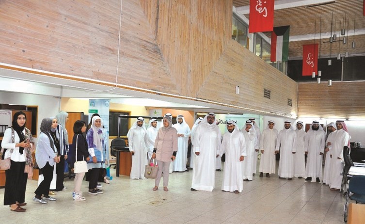 105 مهندسين ومهندسات بترول تجمعوا أمام «المهندسين»