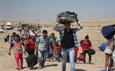 الكويت تنشئ مركزين صحيين للنازحين من الموصل
