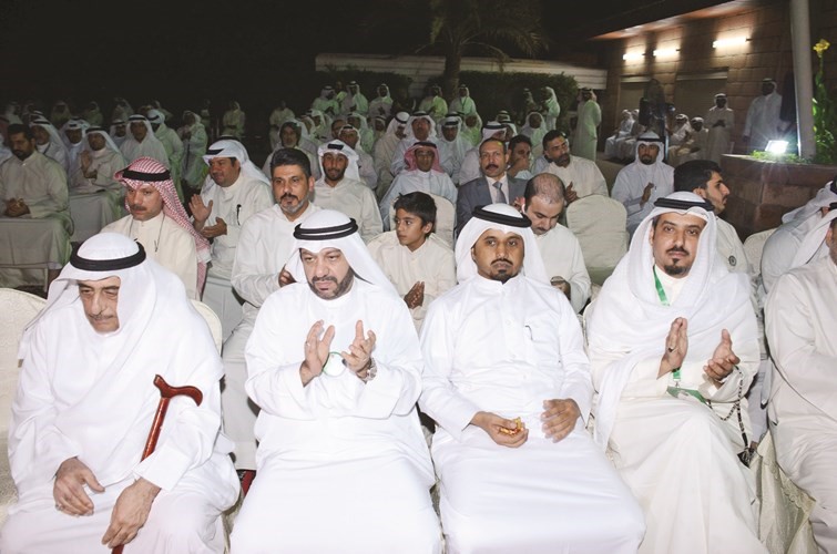 ابناء الدائرة الاولى في مقر الزلزلة﻿