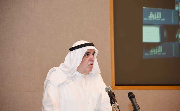 رئيس مركز البحوث والدراسات الكويتية د.عبدالله يوسف الغنيم يلقي كلمته ﻿