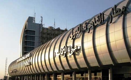 طيار سعودي ينقذ مطار القاهرة من كارثة محققة