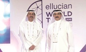 د. أحمد الأثري ود. جاسم الأستاد خلال المشاركة في المؤتمر﻿