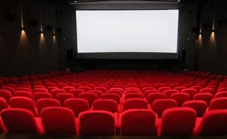 الرومانسية تعود لشاشات السينما مع بدء العام المقبل
