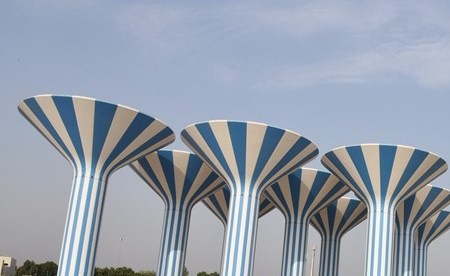الخلايا الضوئية التي تم تركيبها لإنتاج الطاقة 