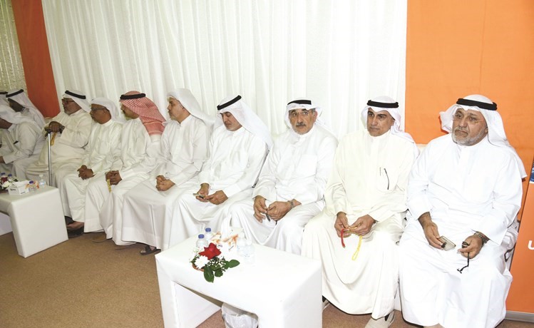 جانب من الحضور خلال حفل الاستقبال﻿