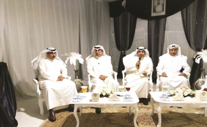 الحويلة متحدثا في الاجتماع﻿