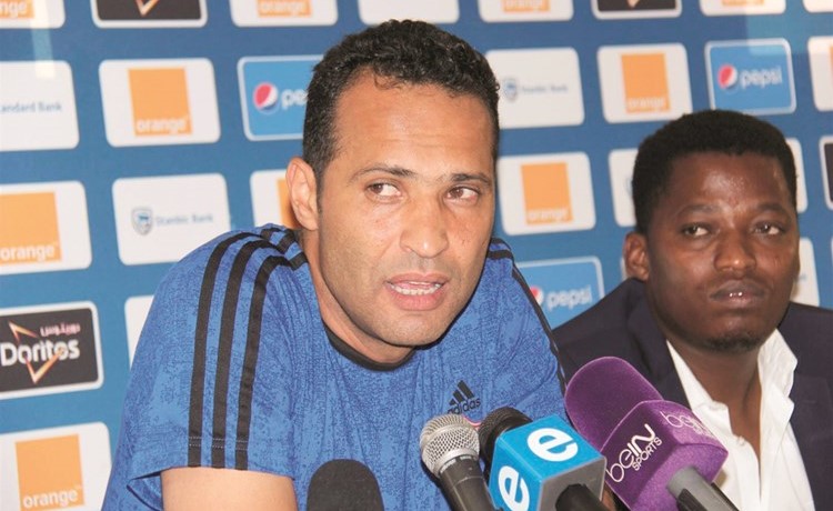 مؤمن سليمان يريد الاستمرار في منصبه مدربا للزمالك ﻿