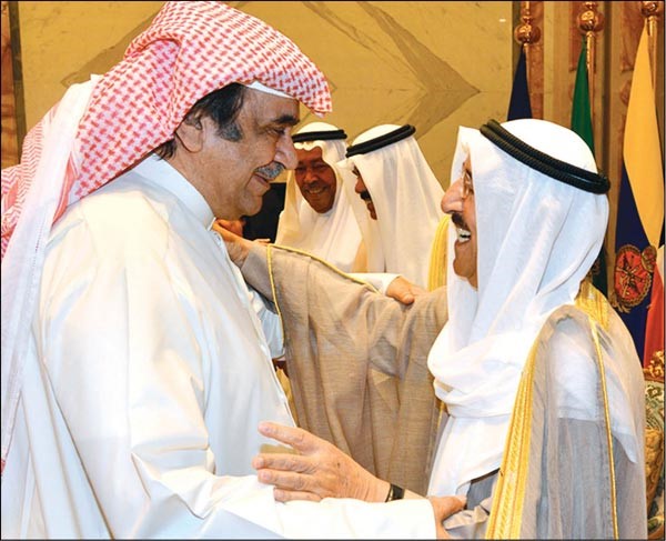 صاحب السمو مرحبا بالفنان عبد الحسين عبد الرضا
