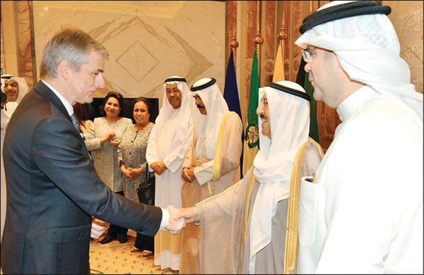 صاحب السمو الأمير مستقبلا المشاركين بالحدث الكبير
