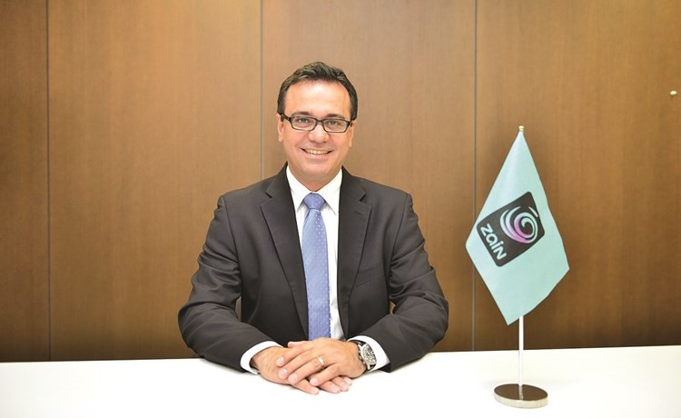 اسامة متى ﻿