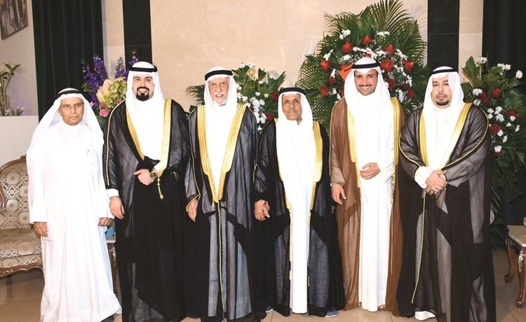 مرزوق الغانم وعبدالعزيز الغنام وم.عبدالرحمن الغنيم يهنئون﻿