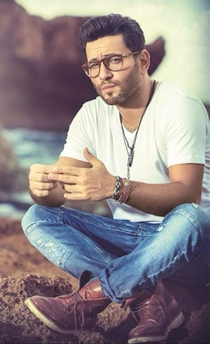 زياد برجي في السينما بعد التلفزيون: مشروعي أن أكون بطلاً في الغناء والتلحين والتمثيل